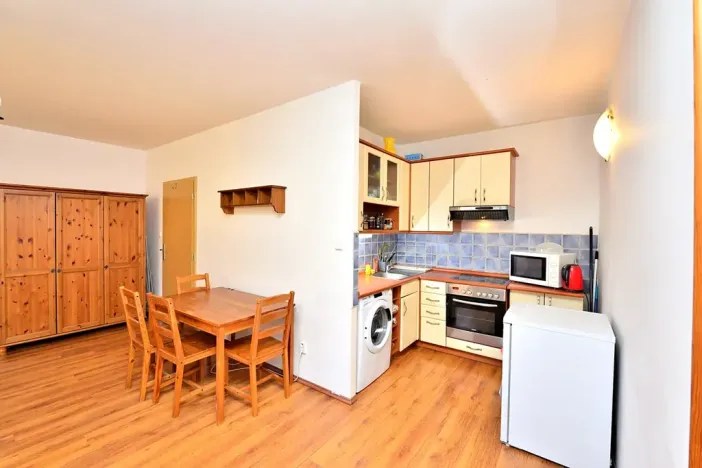 Pronájem bytu 1+kk, Praha - Libeň, Braunerova, 35 m2