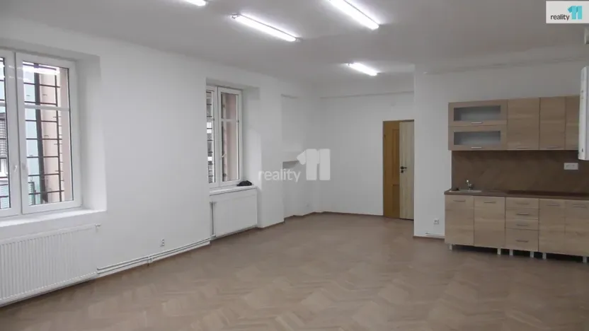 Pronájem obchodního prostoru, Ostrava - Mariánské Hory, Přemyslovců, 110 m2