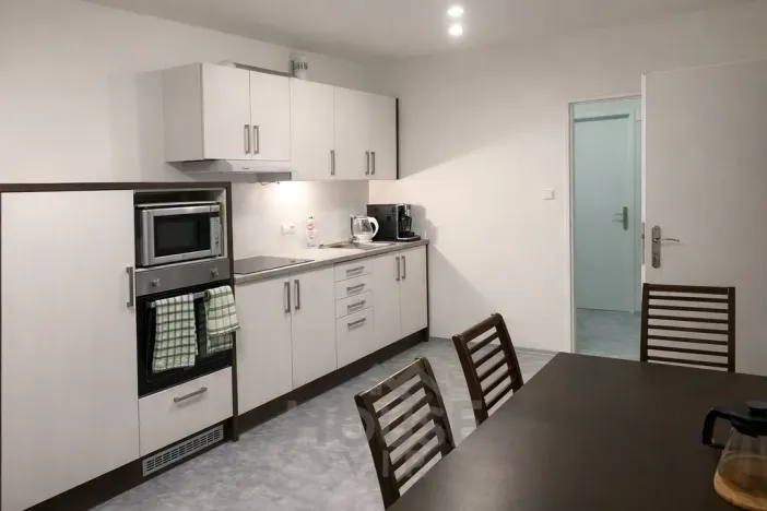 Prodej bytu 4+1, Praha - Prosek, Mimoňská, 74 m2