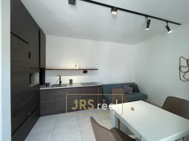 Prodej bytu 2+kk, Durrës, Albánie, 56 m2