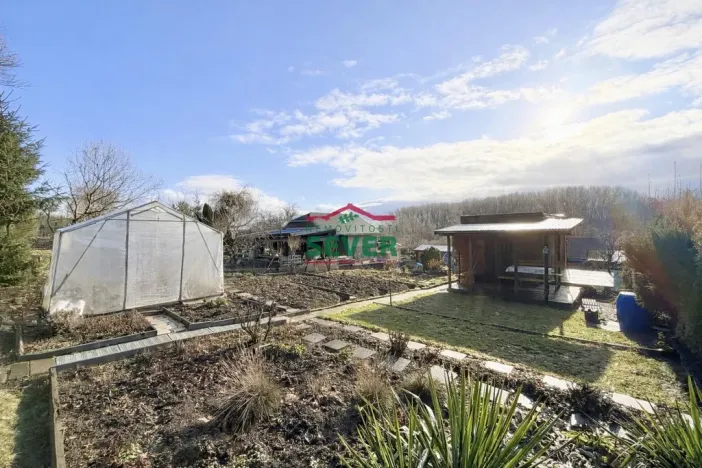 Prodej zahrady, Chomutov, 340 m2