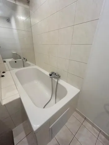 Pronájem bytu 1+1, Praha - Libeň, Sokolovská, 37 m2