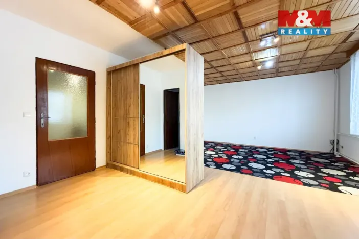 Pronájem bytu 1+1, Zlín - Jaroslavice, Anenská, 45 m2