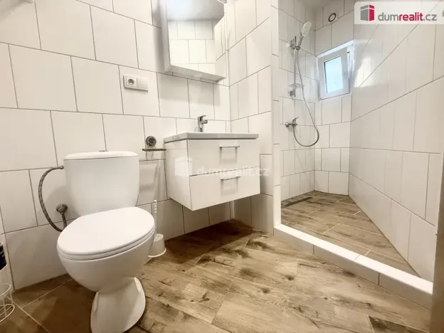 Pronájem bytu 1+1, Ústí nad Labem - Všebořice, Zahradní, 37 m2