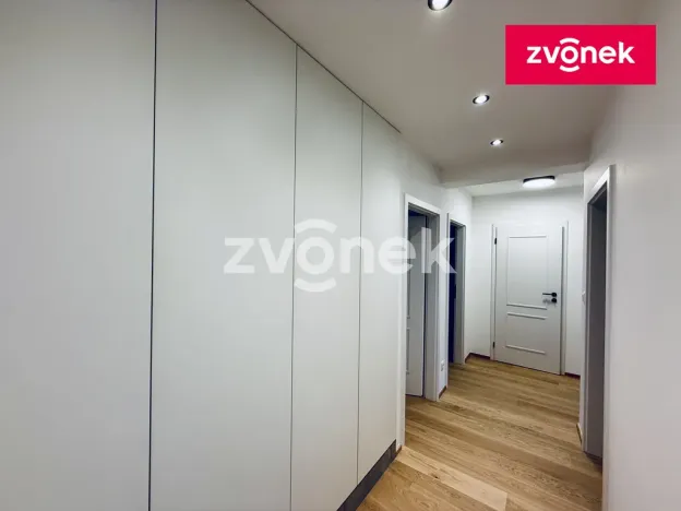 Pronájem bytu 3+1, Zlín, Zarámí, 96 m2