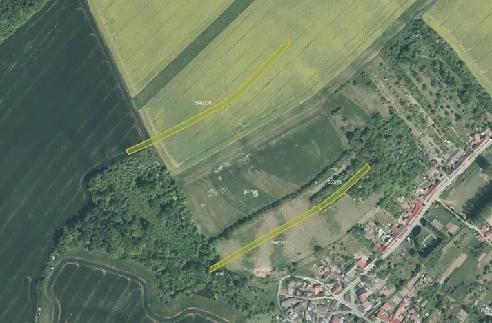 Prodej pole, Kroměříž, 10084 m2