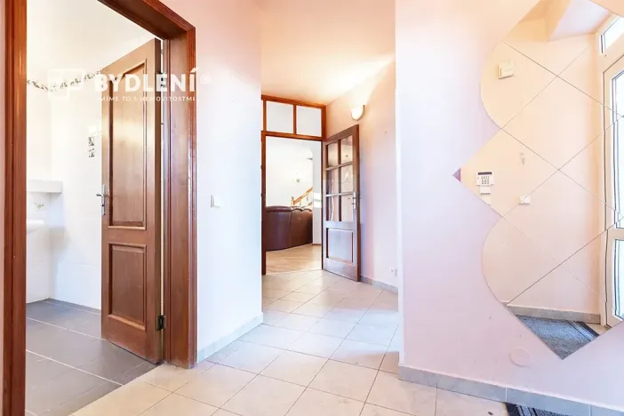 Prodej rodinného domu, Zahořany, 250 m2