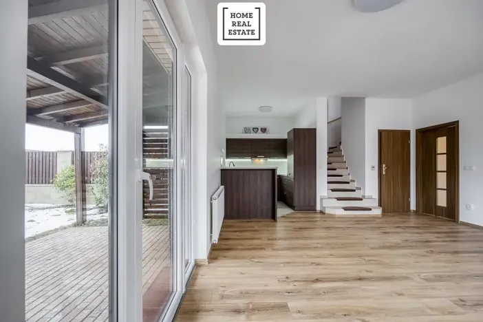 Pronájem vily, Stehelčeves, 120 m2