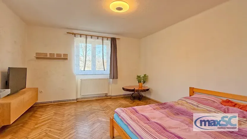 Pronájem bytu 2+1, Holice, Holubova, 64 m2