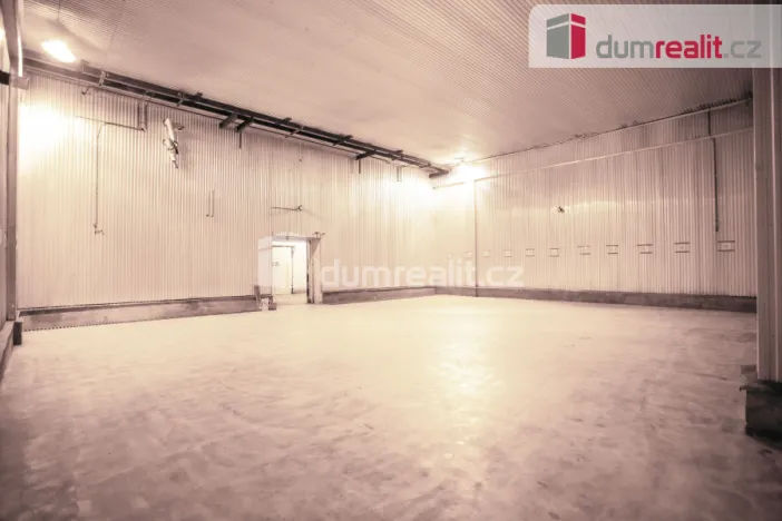 Pronájem skladu, Lhenice, Netolická, 1582 m2
