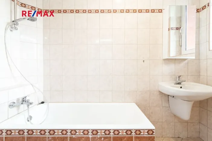 Pronájem kanceláře, Praha - Krč, Višňová, 80 m2