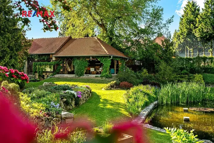 Prodej rodinného domu, Sulice, Na Křížkách, 277 m2