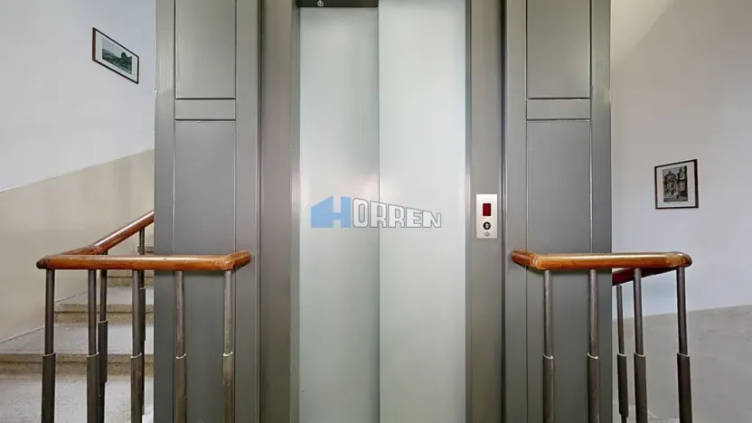 Pronájem bytu 5+1, Praha - Karlín, Pobřežní, 168 m2