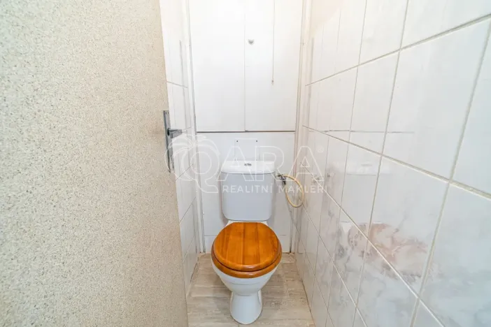 Pronájem bytu 3+1, Kralupy nad Vltavou - Mikovice, 28. října, 64 m2