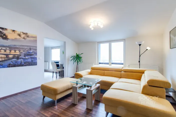 Pronájem bytu 3+1, Nupaky, U Školky, 72 m2