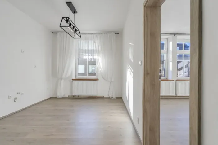 Prodej bytu 2+kk, Trutnov - Poříčí, Voletinská, 50 m2