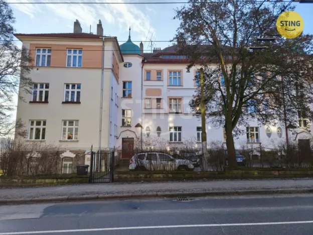Prodej bytu 2+1, Jihlava, Seifertova, 69 m2