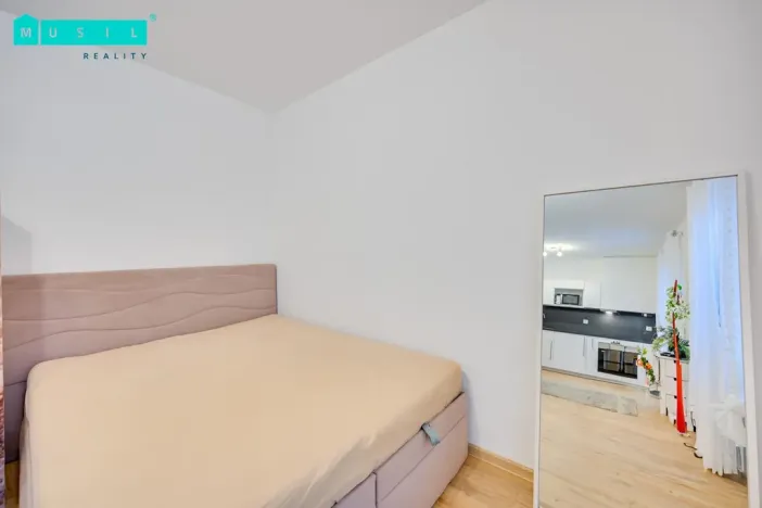 Pronájem bytu 1+kk, Šumperk, Bludovská, 37 m2