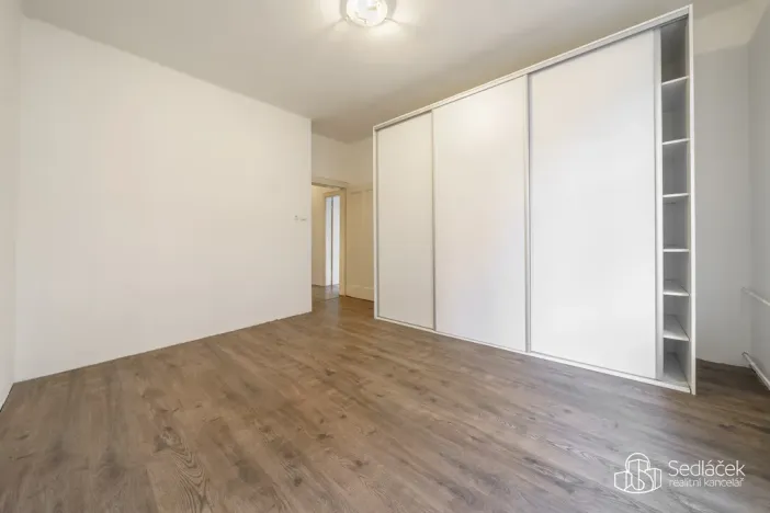 Prodej bytu 3+1, Karlovy Vary - Drahovice, Vítězná, 93 m2