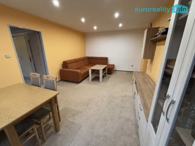 Prodej bytu 2+1, Klatovy, Pod Koníčky, 54 m2