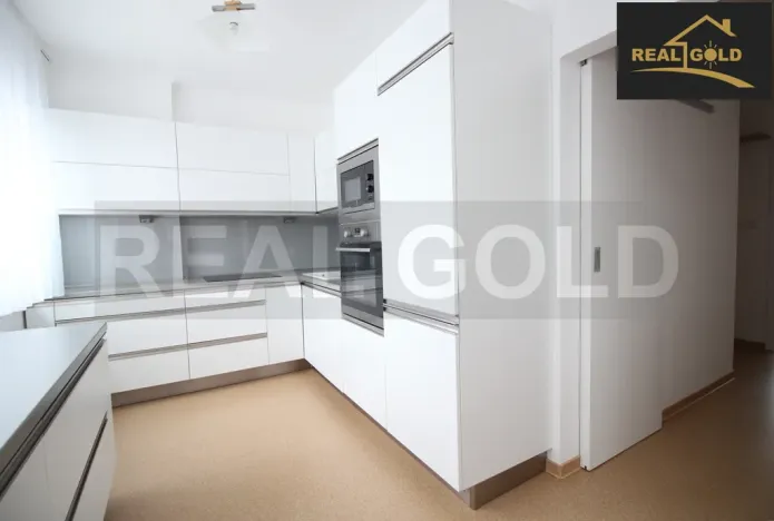 Pronájem bytu 3+1, Třebíč, Schöllhornova, 68 m2