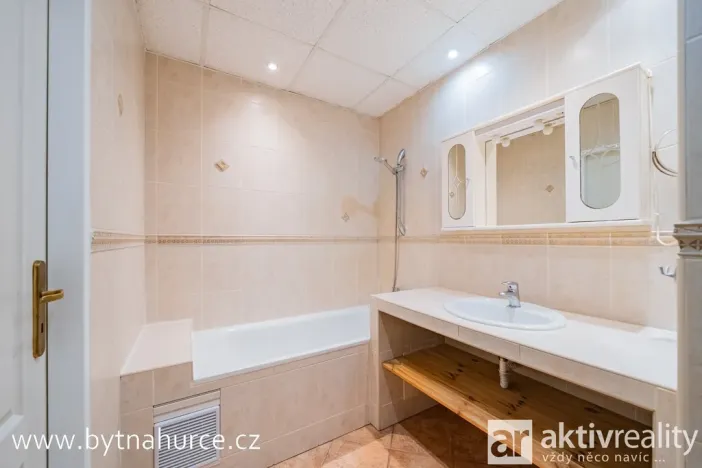 Prodej bytu 3+1, Kralupy nad Vltavou, sídl. Hůrka, 82 m2