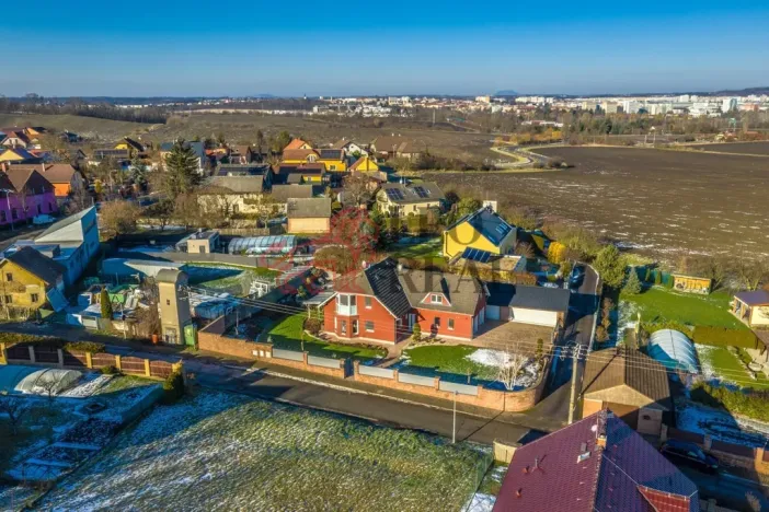 Prodej rodinného domu, Mladá Boleslav - Jemníky, 227 m2