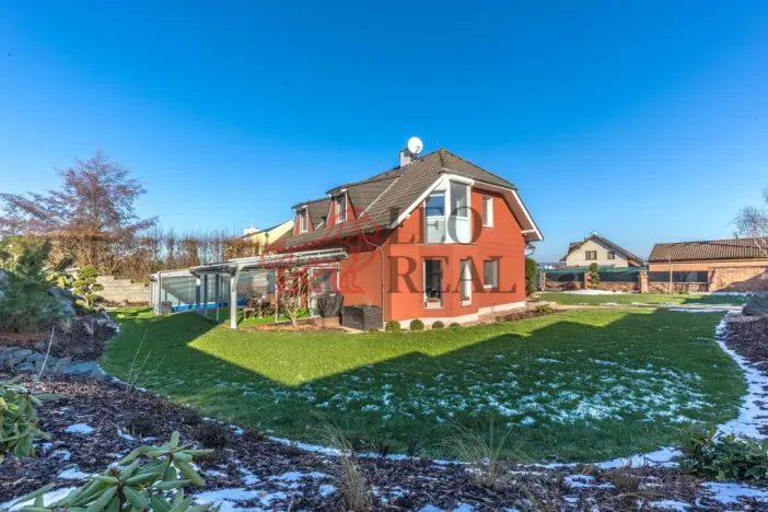 Prodej rodinného domu, Mladá Boleslav - Jemníky, 227 m2