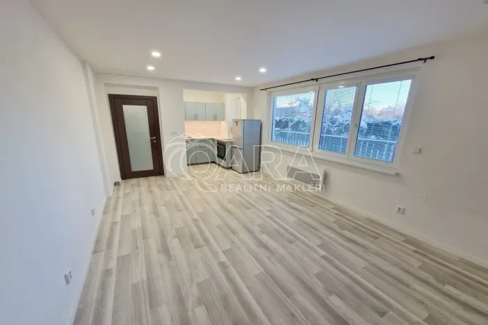 Pronájem bytu 1+kk, Praha - Krč, Lukešova, 29 m2