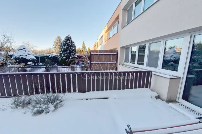 Pronájem bytu 1+kk, Praha - Krč, Lukešova, 29 m2