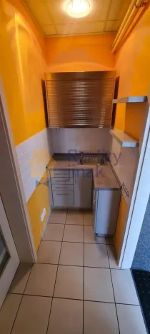 Pronájem kanceláře, Brno - Řečkovice, Novoměstská, 137 m2