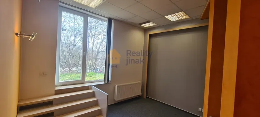 Pronájem kanceláře, Brno - Řečkovice, Novoměstská, 137 m2