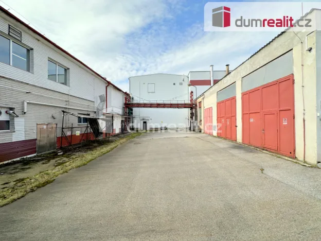 Prodej výrobních prostor, Vimperk - Vimperk III, Špidrova, 22351 m2
