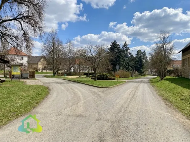 Prodej pozemku pro bydlení, Mořina, 1000 m2