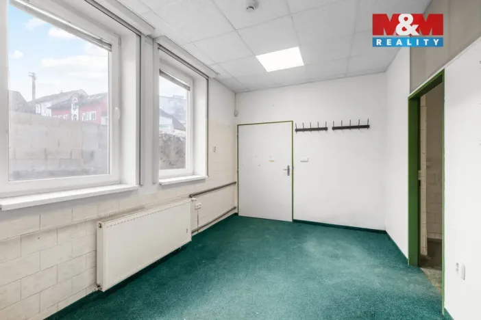 Pronájem obchodního prostoru, Kladno, Čechova, 174 m2