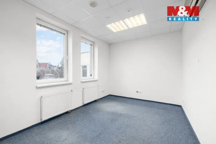 Pronájem kanceláře, Kladno, Čechova, 167 m2