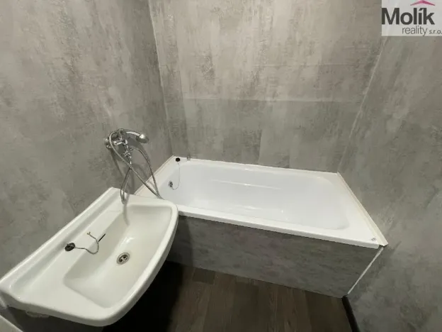 Pronájem bytu 2+1, Litvínov - Horní Litvínov, Podkrušnohorská, 55 m2