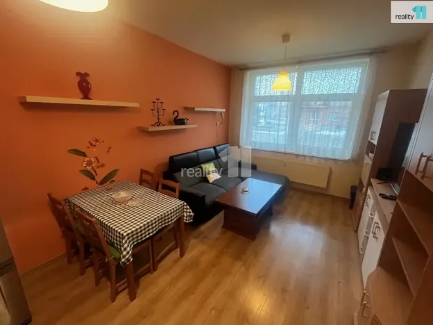 Prodej bytu 2+kk, Milovice - Mladá, Slepá, 40 m2