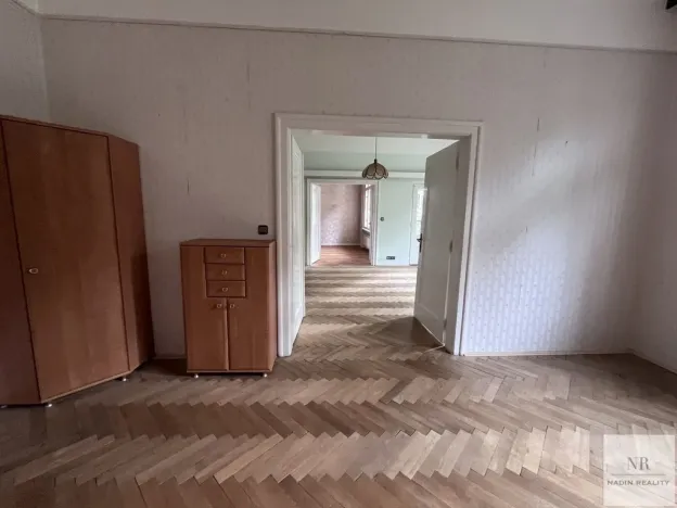 Prodej bytu 4+1, Karlovy Vary, Krále Jiřího, 171 m2
