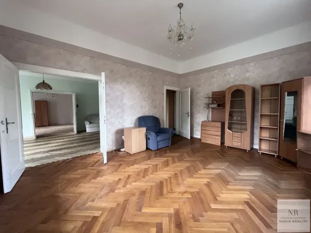 Prodej bytu 4+1, Karlovy Vary, Krále Jiřího, 171 m2