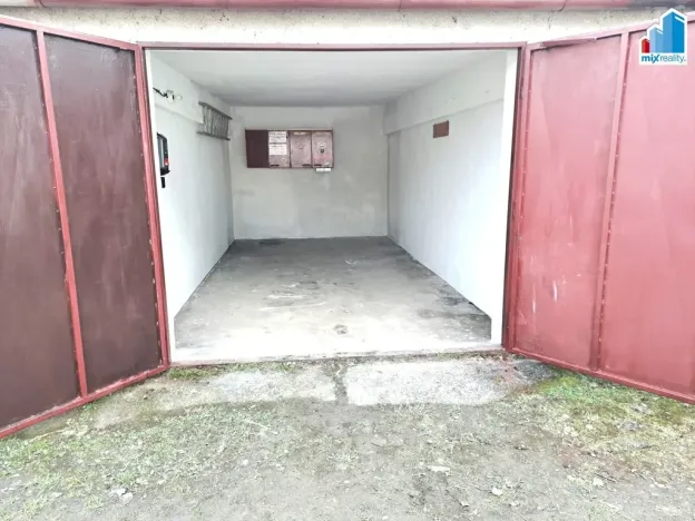 Pronájem garáže, Nýřany - Kamenný Újezd, 18 m2