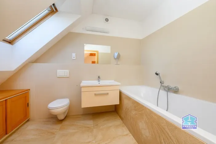 Prodej komerční nemovitosti, Kšice, 136 m2