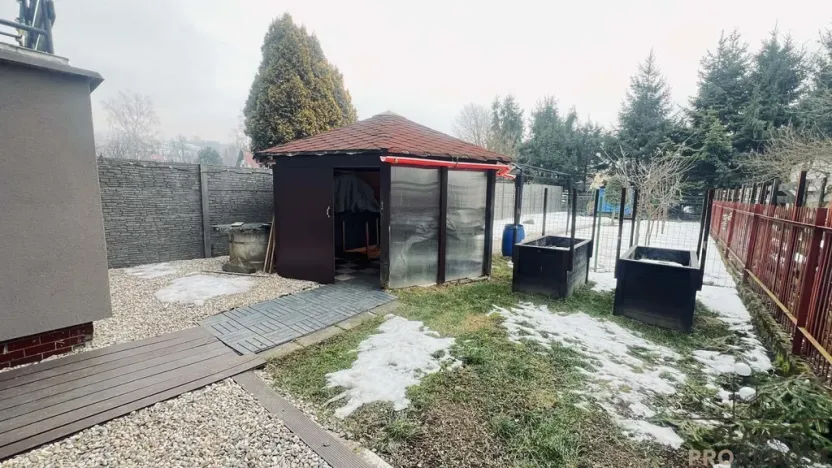 Prodej rodinného domu, Návsí, Jahodová, 240 m2