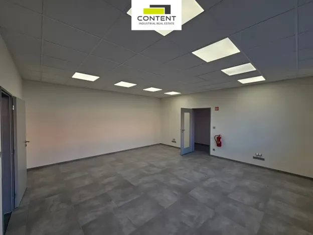 Pronájem skladu, Řepov, 1690 m2