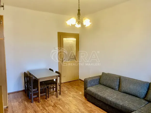 Pronájem bytu 1+1, Praha - Vršovice, Ruská, 46 m2