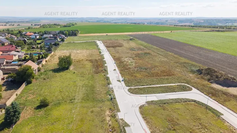 Prodej pozemku pro bydlení, Slaný, 842 m2