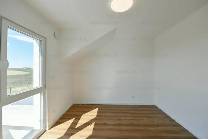 Prodej rodinného domu, Slaný, 312 m2