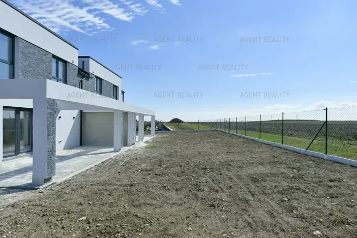 Prodej rodinného domu, Slaný, 156 m2