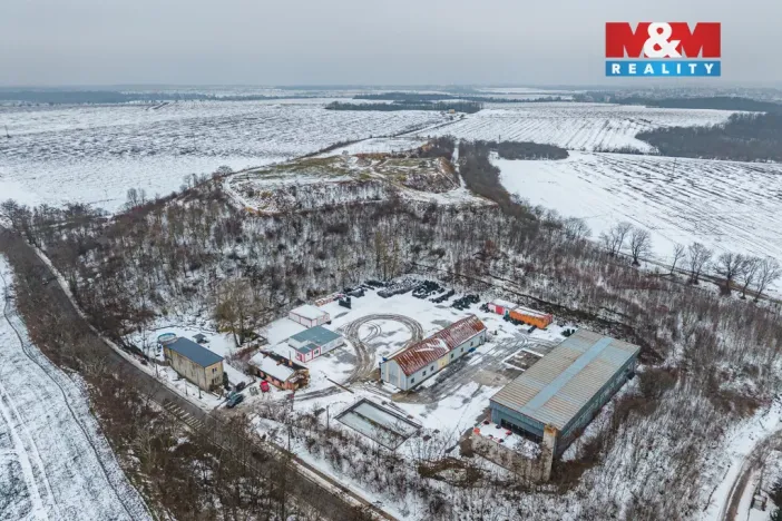 Pronájem skladu, Veleň, K Cihelně, 1100 m2