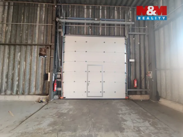 Pronájem skladu, Veleň, K Cihelně, 765 m2